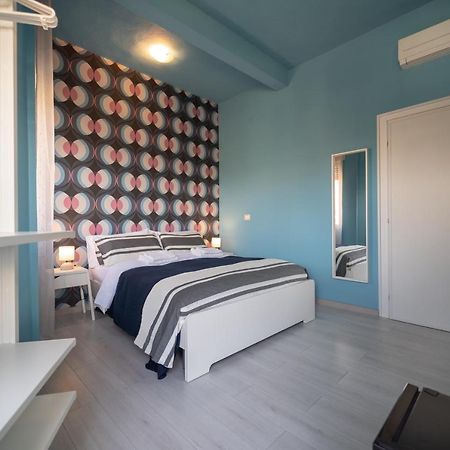 Boutique Rooms Carbonazzi 17 Cagliari Exterior photo
